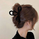 Velvet Bow Hair Clip Red Claw For Elegant Updos_Cwaha07311