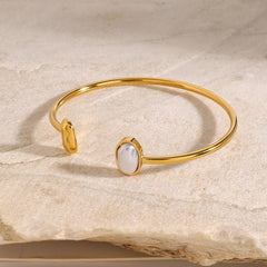 ELEGANT PEARL OPEN CUFF BRACELET IN STAINLESSSTEEL_CWAJE4655