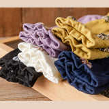 Three-Dimensional Relief Flower Mid-Tube Socks_Cwms0416