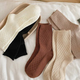 2024 NEW PINEAPPLE PATTERN MID TUBE SOCKS_CWMS0989