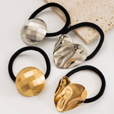 MINIMALIST METAL HAIR TIE WITH HEART CIRCLE_CWAHA6244