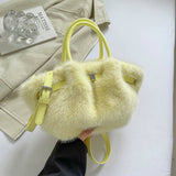 Soft Fur Bucket Bag ? Cute Crossbody Purse_Cuab00393