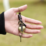 RETRO ALLOY LOVE LOCK COWHIDE KEYCHAIN_CWMM4702