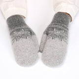 Winter Warm Knitted Plush Jacquard Gloves_Cwag0254