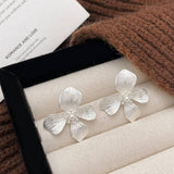 HIGH END FASHION DESIGN METAL FLOWER EARRINGS_CWAJE3138