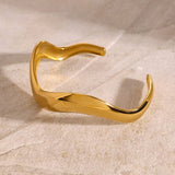 MINIMALIST WAVY POLISHED OPEN CUFF IN 18K STEEL_CWAJE4898