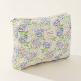 CASUAL STRIPED MEDIUM PORTABLE COSMETIC BAG_CWAB1037
