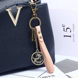 CREATIVE RETRO CAR PENDANT COWHIDE KEYCHAIN_CWMM5030