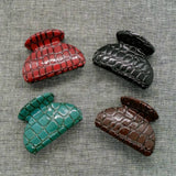 Vintage Glossy Two-Tone Croc Pu Hair Claw