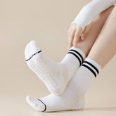SPORTS NON SLIP COLOR MATCHING YOGA MID TUBE SOCKS_CWMS1359