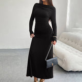 Solid Color Dress With Hip Collar