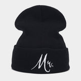 MRS MR EMBROIDERED KNITTED HAT FOR MEN AND WOMEN_CWASC1479
