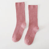 AUTUMN AND WINTER RETRO MID CALF SOCKS_CWMS0986
