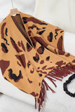 Cwocas0046_Contrast Leopard Print Knitted Fringed Cape