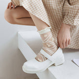 SUMMER THIN WHITE FLORAL DESIGN BOAT SOCKS_CWMS0528