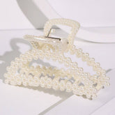 Chic Pearl Heart Claw Clip Minimalist Hair Grip