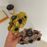 RETRO THREE DIMENSIONAL FLOWER HAIRPINS_CWAHA1200