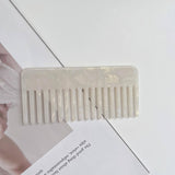 SIMPLE AND EXQUISITE PORTABLE COMB_CWMM1088