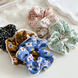 FLORAL LACE BORDER VERSATILE LARGE INTESTINE RING_CWAHA2430