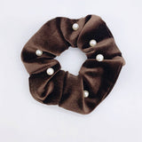 PEARL FUZZY HAIR SCRUNCHIES_CWAHA0382