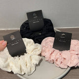 SWEET STYLISH AND FRESH HAIR SCRUNCHIES_CWAHA1728