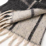 MINIMALIST GRID SCARF SHAWL WITH WARM TEXTURE_CWASC2771