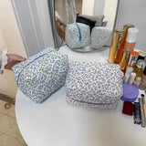 NEW FLORAL FABRIC LARGE CAPACITY COSMETIC BAG_CWAB4379