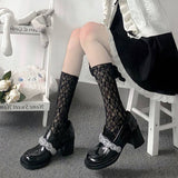 MESH ULTRA THIN MEDIUM LENGTH LACE STOCKINGS_CWMS0450