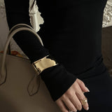 FASHIONABLE DESIGN OPEN SMOOTH BRACELET_CWMM3105