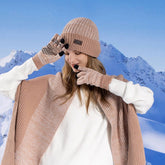 OUTDOOR WARM GLOVES AND SCARF THREE PIECE SET_CWASC1138