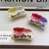 Vintage Two-Flower Acetate Clip Elegant Style
