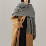 Fashionable Houndstooth Tassel Scarf_Cwasc1105