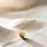 SIMPLE BIG SUN ROUND PENDANT NECKLACE_CWMM5660