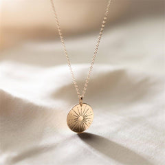SIMPLE BIG SUN ROUND PENDANT NECKLACE_CWMM5660
