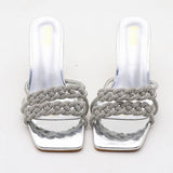 SIMPLE SOLID COLOR LARGE SIZE POINTED TOE SANDALS_CWSHS0581