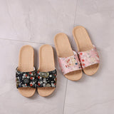 EMBROIDERED LINEN SLIPPERS FOR COUPLES_CWSHF0195