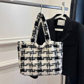 Winter Lambskin Plaid Single Shoulder Plush Bag_Cwab4019