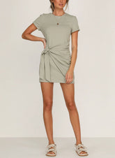 Solid Color Short-Sleeved Dress With Hem Lace