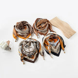 Magnetic Print Triangle Scarf For Spring Style_Cwasc02917