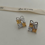 SQUARE ZIRCONIA BOW EARRINGS AND EARRINGS_CWAJE2029