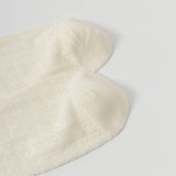 HOLLOW JACQUARD MIDDLE CALF SOCKS_CWMS0650