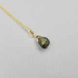FASHIONABLE NATURAL STONE CRYSTAL PENDANT NECKLACE_CWAJE1058