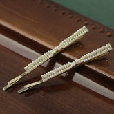 2 PIECE ELEGANT PEARL HAIR PIN SET_CWAHA1217