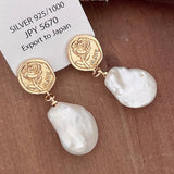 FRESHWATER PEARL GEOMETRIC ROSE EARRINGS_CWAJE2034