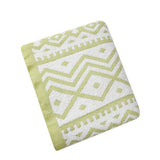 KNITTED SOFT AND LIGHT GEOMETRIC PATTERN BLANKET_CWMM0208