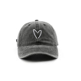 VINTAGE WASH HEART EMBROIDERY BASEBALL CAP UNISEX_CWAH1271