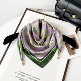 Magnetic Print Triangle Scarf For Spring Style_Cwasc02917