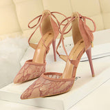 POINTED MESH LACE CROSS STRAP PUMPS_CWSHH0081