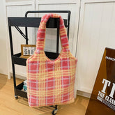 Winter Woolen Shoulder Bag Retro Plaid Plush Bag_Cwab3925