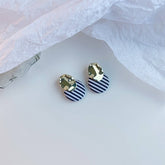 RETRO BLACK AND WHITE STRIPED ROUND EARRINGS_CWAJE2182